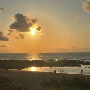 Laurent Mariotte Instagram - De l’or pour VOUS! Bon été les amis !#été #vacances #soleil