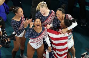 Laurie Hernandez Instagram - THOSE ARE MY TEAM FINALS GOLD MEDALISTS LETS GO!!!!!!