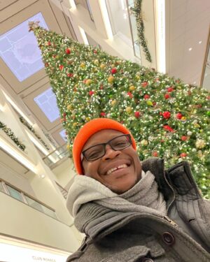 Lawrence Gilliard Jr. Instagram - Got in my car to take a day trip and ended up…guess where! My second favorite town! So I took in some sights! 1)Chicago theater! 2)Corn cob buildings! 3)Hancock building! 4)Tree at 900 Mich Ave Mall! 5)Tree at the Walnut Room! 6)Tree at Chicago Tribune 7)J.B.P. DuSable- Founder of Chicago 8)Magnificent Mile 9)Lake Michigan (One of my favorite places on earth!) 10)Tree at Millennium Park! #traveling #chicago #lakemichigan #lawrencegilliardjr #lgjrlifestyle #christmastime #daytripping