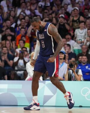 LeBron James Instagram - 1 DOWN! 🇺🇸 👑