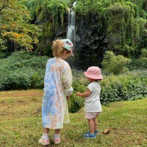 Léa François Instagram - Réunion 24 

#iledelareunion #family #vacances