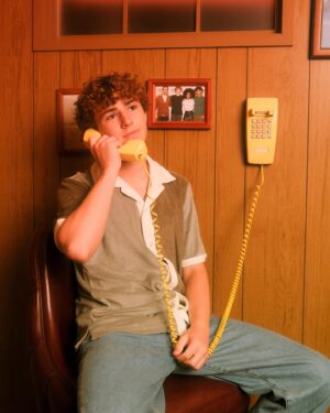 Leah Sava Jeffries Instagram - Answer the phone, the @percyseries cast is calling from #SDCC! 📞

📸: @carianneolder