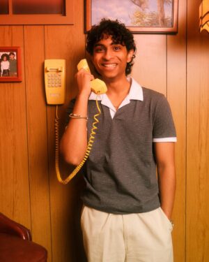 Leah Sava Jeffries Instagram - Answer the phone, the @percyseries cast is calling from #SDCC! 📞

📸: @carianneolder