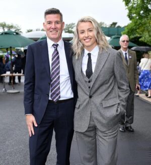 Leah Williamson Instagram - I love @wimbledon 💚
An honour to be invited into the Royal Box and share the day with my daddio x