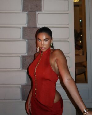 Léana Zaoui Instagram - On my way ❤️‍🔥