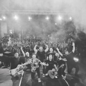Leandro Instagram - Que grande noite hoje !! Obrigado Trafaria 🥰🥰