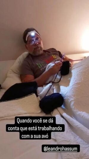 Leandro Hassum Instagram - @pietrahassum fique tranquila em relação ao bullying, pois seu tio @brunobuaiz  está lhe representando muito bem. Não posso nem fazer meu tricô em paz na minha folga. 🙄🙄🙄🙄