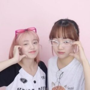 Lee Chae-Yun Instagram - 핑꾸곤듀님과🐰🩷✨