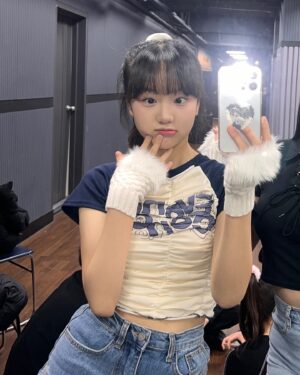 Lee Chae-Yun Instagram - 🤍ANTIFRAGILE🤍