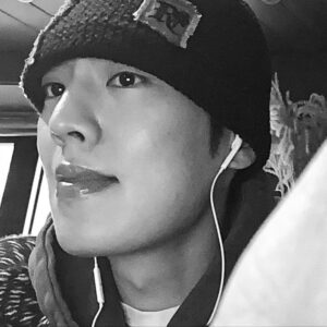 Lee Gi-taek Instagram - ☕️