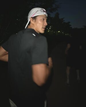 Lee Jae-yoon Instagram - Fun. run. 🏃🏻🏃🏻🏃🏻

#iateabug
#run
#nike