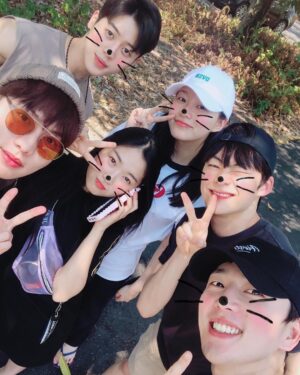 Lee Joo-Ahn Instagram - #sky캐슬 in #phuket