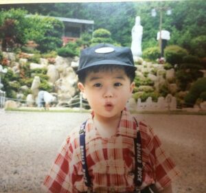 Lee Joo-Ahn Instagram - 내 어린시절 우연히~
#표정부자 #옛날사진 느낌 물씬