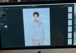 Lee Joo-Ahn Instagram - 입력대기중....
이렇게???

(with @monsieur_j_official )