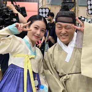 Lee Jun-hyeok Instagram - #꽃선비열애사 #아이좋앙💕 #leejunhyeok😎👊🤟