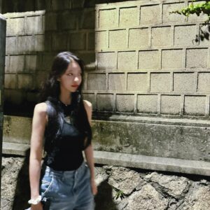 Lee Mi-joo Instagram - 🖤