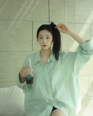 Lee Seo-bin Instagram - 여름맛하루하루🍏
🍈🌱🍉⛱️🍀🥗🥙