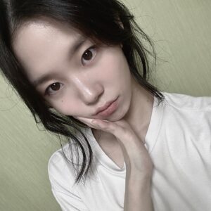 Actress Lee So-e HD Photos and Wallpapers August 2024