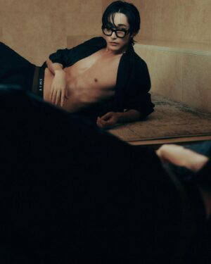 Lee Soo-hyuk Instagram - @timehomme_official 

⚡️

@ellekorea