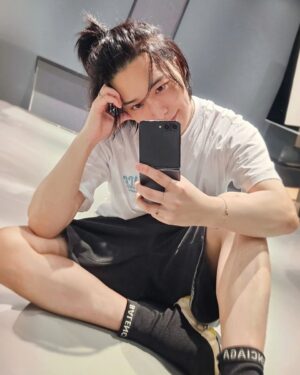 Lee Sung-min Instagram - 연습끝! 구황작물Man🌽🥔