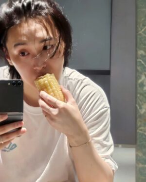 Lee Sung-min Instagram - 연습끝! 구황작물Man🌽🥔