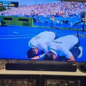 Lee Yeon-bok Instagram - 약시 양궁 남자금메달 김우진  양궁 금메달 5개  넘사벽  양궁 남자선수  여자선수 장하다 ~♡♡♡
#양궁 #금매달5개
