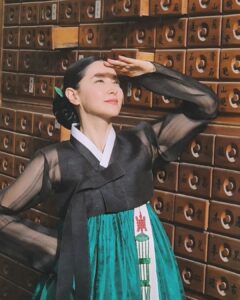 Lee Young-ae Top 100 Instagram Photos and Posts