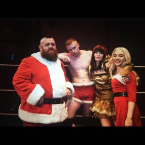 Lena Headey Instagram - This just appeared .... @florencepugh @jack.lowden @friedgold .. We should strip again soon ...