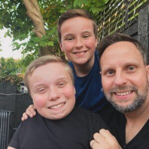 Lenny Rush Instagram - Happy Birthday to my Dad! Thanks for everything you do for me, Bobby, mum (and the dog 🤣). Hope you’ve had a great day! 😊 #gettingold 🤣#happybirthday
