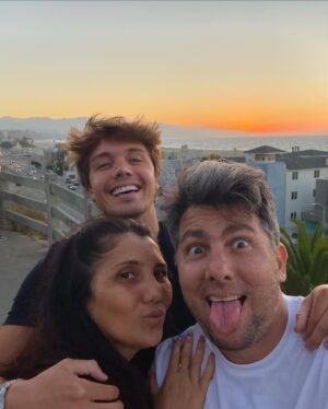 Leo Cidade Instagram - some :) 

last video 😹