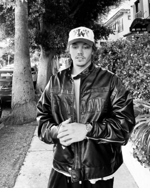 Leo Cidade Instagram - 