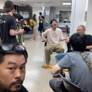 Leo Wang Instagram - 大家像在一條船