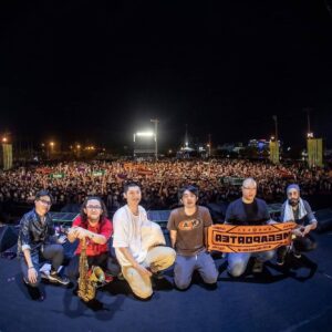 Leo Wang Instagram - 1 大嘻哈時代，節目即將大功告成，非常謝謝節目工作人員、選手，和各位觀眾。我真的很榮幸。
節目的結果有時真的是沒想到，跟一開始想的都不一樣！

這張照片是kitty拍的，蹲在兩位阿哥身後我也很榮幸，其實很溫馨跟感動。

2 ？
3 2021大港開唱 感謝團員 高飛 UG 權哲 明諺 增譯 we had a good time 影片有留下來在youtube 我心已滿足
4 挖砂貓砂 Wassup.com.tw
5 恭喜摯友鱷魚預祝中獎

@mtvtherappers @gima_arf @wassupcatlitter @lasachunyan