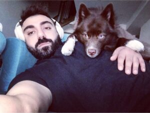 Leo Yılmaz Instagram - fury friends love unconditionally ❤️ 
#pomsky #bestfriends #dostum