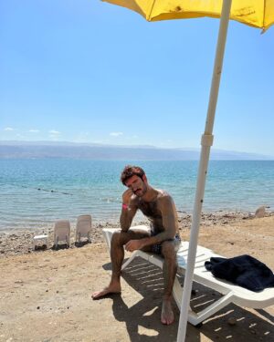Leonardo Marques Instagram - Long walks, holy places and floating on a Dead Sea summarizes these last 3 days. Itinerary in the last slide 📿☀️🕊️