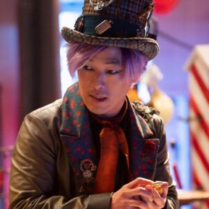 Leonardo Nam Instagram - Here’s a first look at the new 🎩 Maddox Hatter! 🎩Grateful to be in the @disneydescendants universe taking on the iconic Mad Hatter character and taking it to the next level! 🎩 watch it with your kids and get ready for a time altering ride.  I can’t wait for you all to meet @kyliecantrall as Red. Out July 12th on @disneyplus #maddoxhatter #descendantstheriseofred