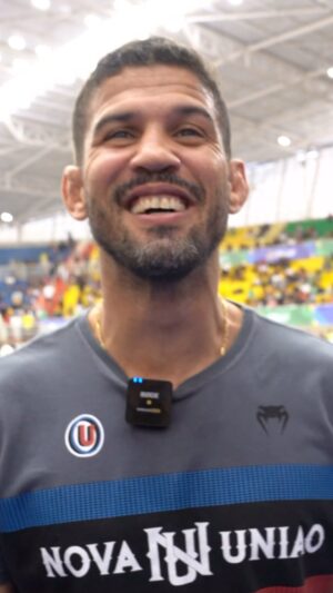 Leonardo Santos Instagram - Leo Santos comenta um pouco sobre a sua liderança na Nova União e a experiência que é estar no campeonato Brasileiro.