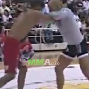 Leonardo Santos Instagram - LEO SANTOS x GEORGES ST-PIERRE: A épica finalização em 42 segundos aplicada pelo brasileiro no ADCC de 2005.

#ufc #mma #bjj #adcc #adcc2005 #leosantos #georgesstpierre #artesmarciais #luta
Reposted from @mmacaobr