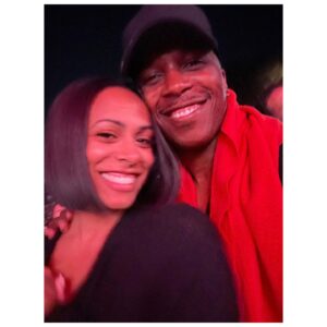 Leslie Odom Jr. Instagram - She said, “I just love to hear you sing.” 🫠😮‍💨

It’s a summer of sweat and a summer of love. See y’all out here