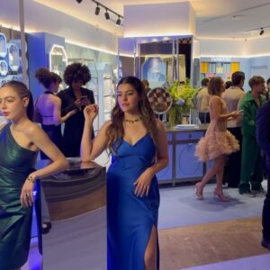 Lesslie Polinesia Instagram - Brillando con la nueva colección de @swarovski 💎