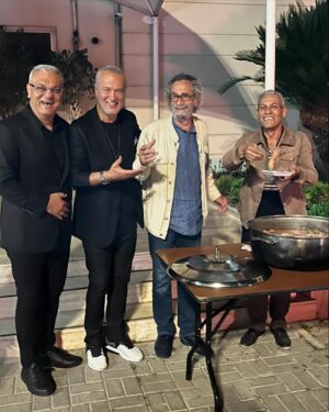 Levent Özdilek Instagram - #nisandaadanada dump 
Bir Adana Portakal Çiçeği Karnavalı daha kazındı belleklerimize.
Adana’ya müthiş bir enerji ve marka değeri kazandıran sevgili @ahbozkurt001 sevgili @must_ent @sedaelibol_  @nisandaadanada ekibine, bu oluşuma desteğini esirgemeyen sayın başkan @zeydankaralar01 a ve ekibine ve elbette canım Adana’lılara teşekkürler!

Dünyanın dikkatini çekmeye devam ✌️
#adanaportakalçiçeğikarnavalı 
#adanaportakalçiçeğifestivali 
#adana #dump