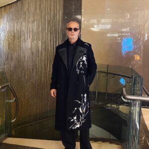 Levent Özdilek Instagram - No more bets 😎

Styling: @mugecitak 
Fotoğraf: @asliibayraktaroglu