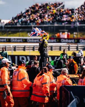 Lewis Hamilton Instagram - YES 🍾🍾🍾 945 days since the last win and it’s finally come home. SILVERSTONE I LOVE YOU. There’s no crowd that deserves this more. This is love, this is family. Thank you all for the love and support. Massive shout to the team as well. Everyone in the garage and back at the factory have given long hard hours for this result. It’s not been easy but it’s brought us back to back wins for the team. Most importantly we didn’t lose hope. We didn’t give up. THIS IS WHAT HAPPENS WHEN YOU KEEP GOING. STILL WE RISE 🇬🇧🏆❤️ !!!