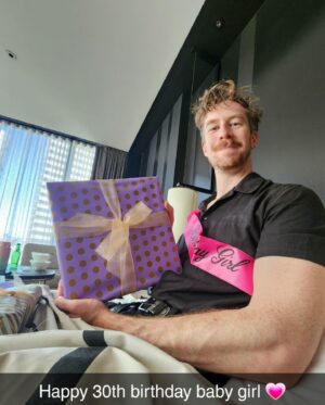 Lewis Spears Instagram - Turned 30 ✅ got a swim in ✅ updated the bio to reflect reality ✅ fly to perth to start the tour ✅ 
All I want this year to to see you at the show 🎉