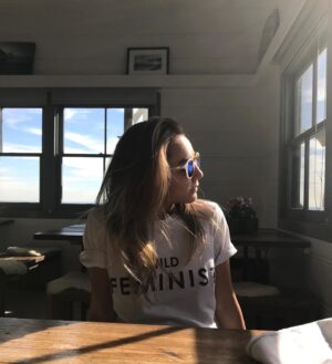 Lexi Ainsworth Instagram - Happy National Voter Registration Day ✌️
