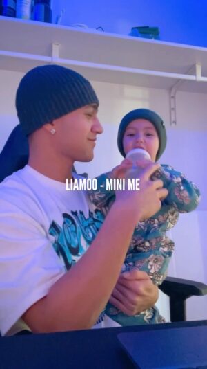 Liam Cacatian Thomassen Instagram - I made a song to my daughter🌸 #MiniMe