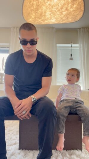 Liam Cacatian Thomassen Instagram - Dancing with my daughter🌸