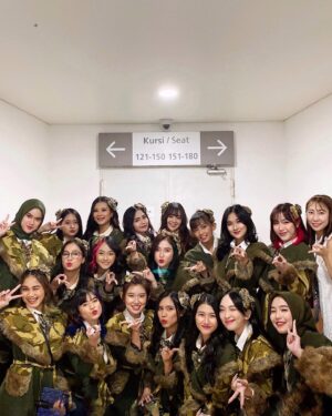 Lidya Maulida Djuhandar Instagram - Thank you #JKT4810thAnniversaryConcert 🤍✨