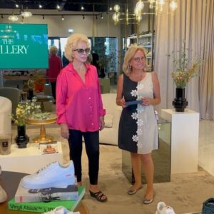 Lili Caneças Instagram - A celebrar os 25 anos de vida da icónica Marina de Cascais
#thebestplacetolive 
@thegallerylisbon 
@marinacascais