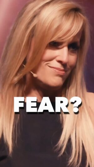 Lilián García Instagram - I’ve learned a lot in my life but one of the biggest lessons has been to push past fear and take chances.

Without stepping into my fear and taking a risk to be in the @wwe , my story would be completely different.

Don’t allow fear to rewrite your story. Step into the opportunities that come before you and just strap in for the ride baby! 🎢😎
.
.
#fiercefriday #fearnomore #letsgo